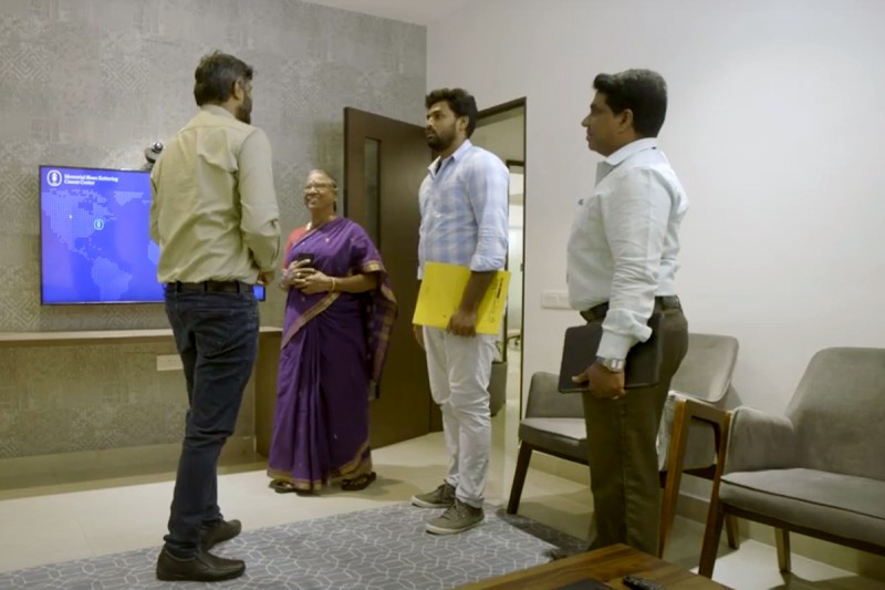 Patient Care Coordinators in Chennai Greet Patient and Family